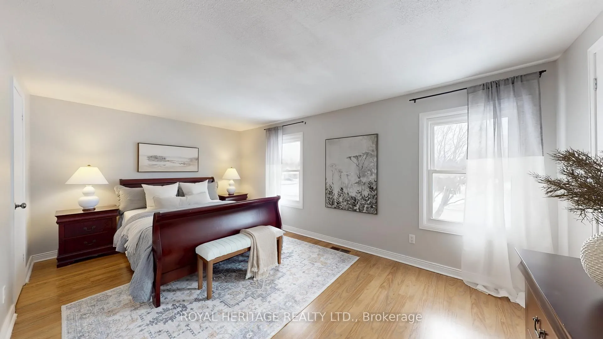 Photo 20 of 8 Burden Crescent, Ajax, South West — HOMEH