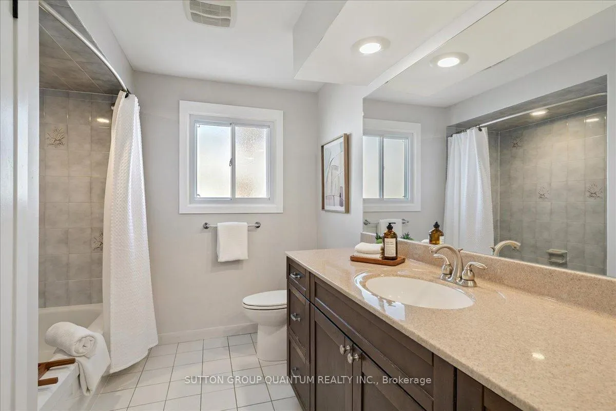 Photo 32 of 32 Capri Street, Thorold, Confederation Heights — HOMEH