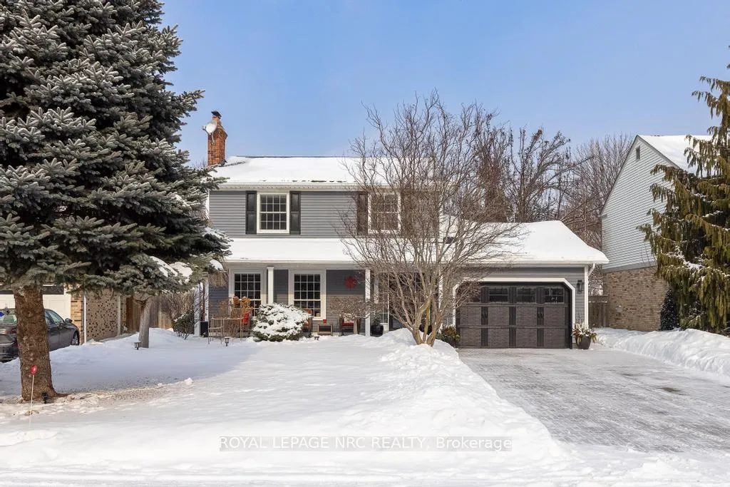 Photo 1 of 24 Dalemere Crescent, St. Catharines, Martindale Pond — HOMEH