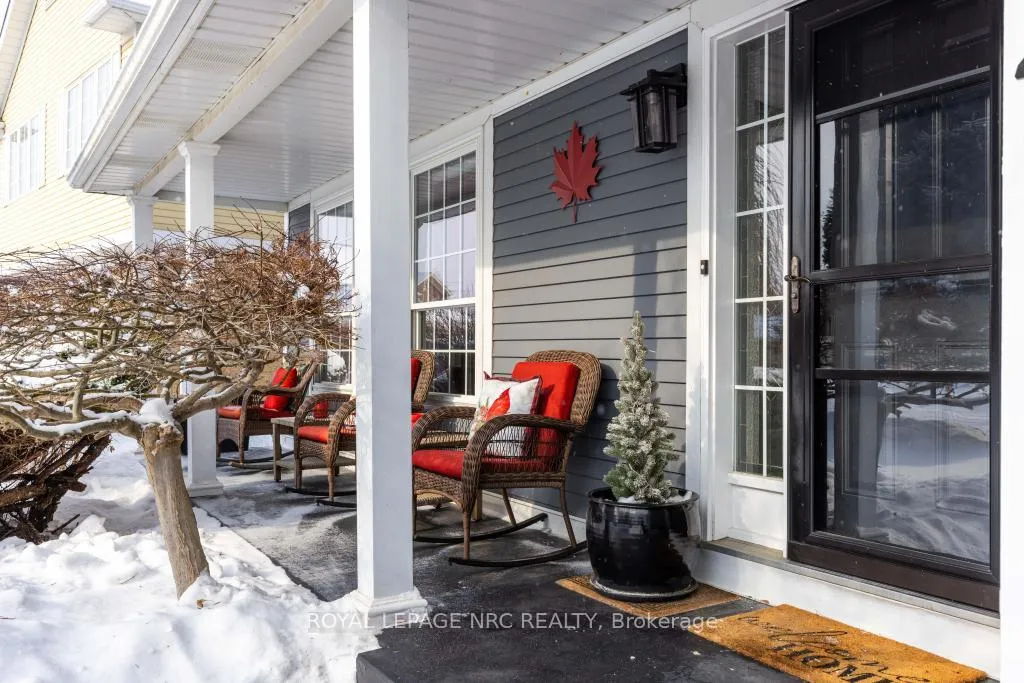 Photo 11 of 24 Dalemere Crescent, St. Catharines, Martindale Pond — HOMEH