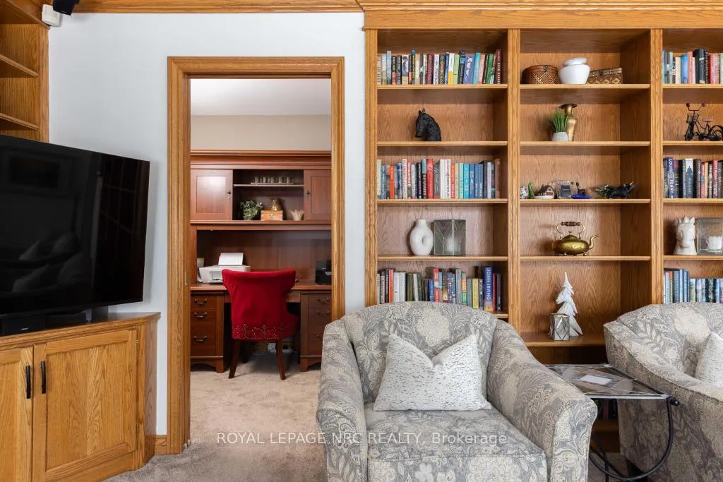 Photo 24 of 24 Dalemere Crescent, St. Catharines, Martindale Pond — HOMEH