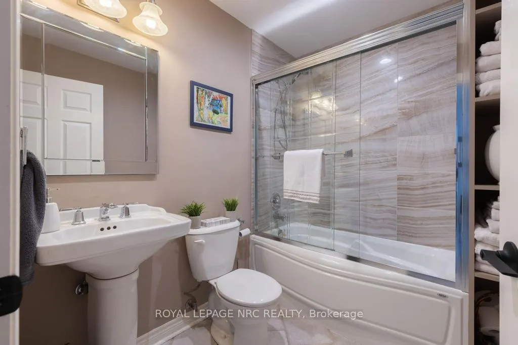 Photo 25 of 24 Dalemere Crescent, St. Catharines, Martindale Pond — HOMEH