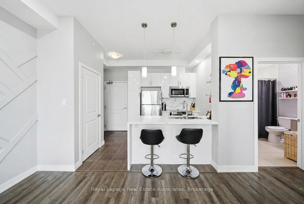 Photo 1 of 125 Shoreview Place, Hamilton, Lakeshore — HOMEH