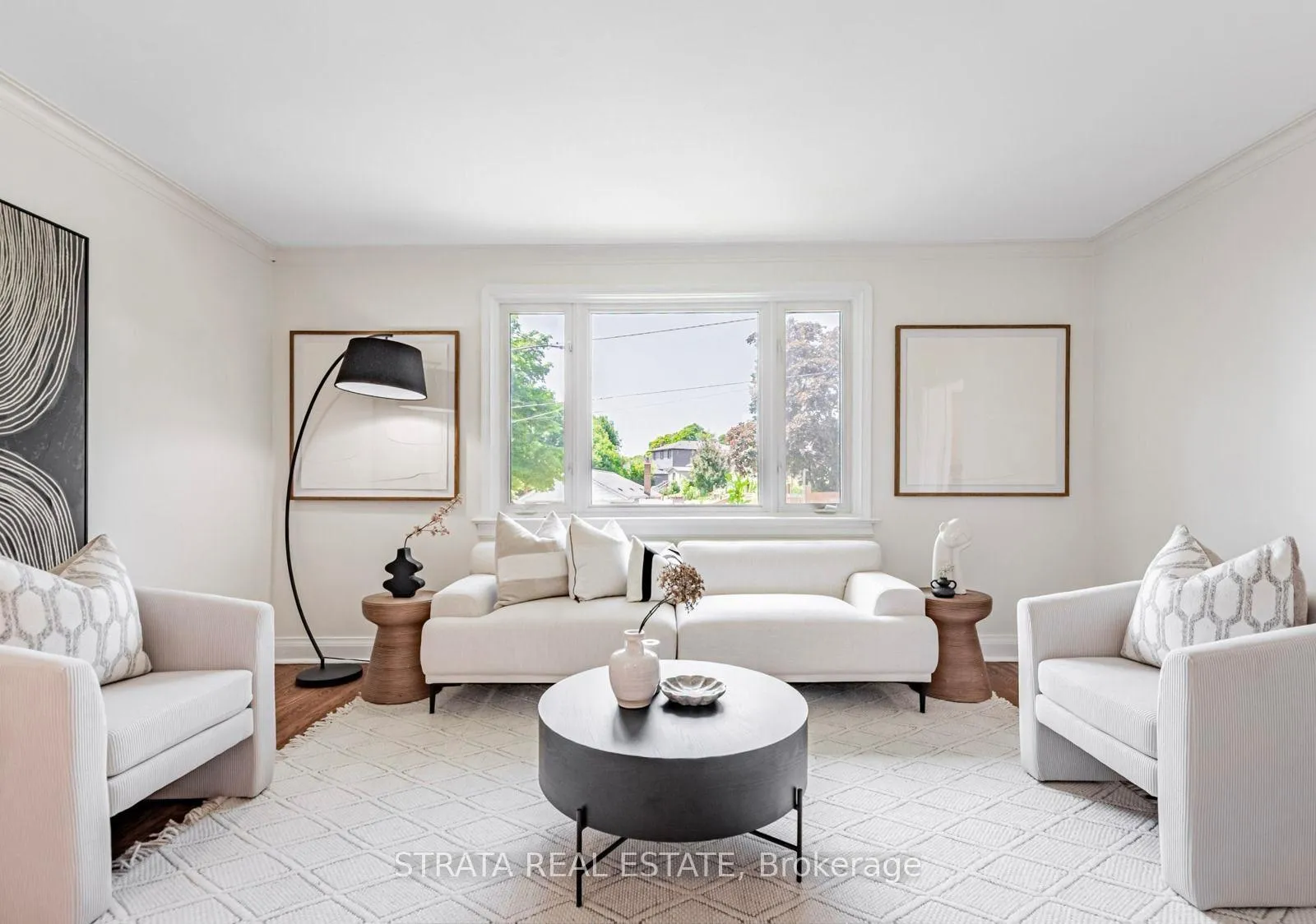 Photo 3 of 47 Notley Place, Toronto, O'Connor-Parkview — HOMEH