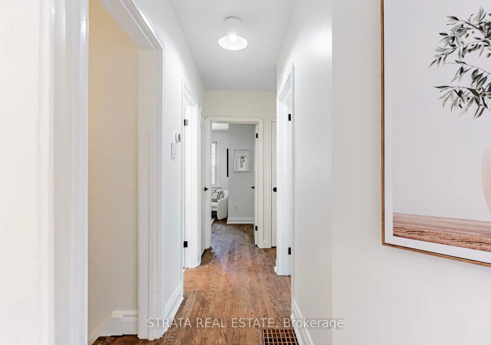 Photo 16 of 47 Notley Place, Toronto, O'Connor-Parkview — HOMEH