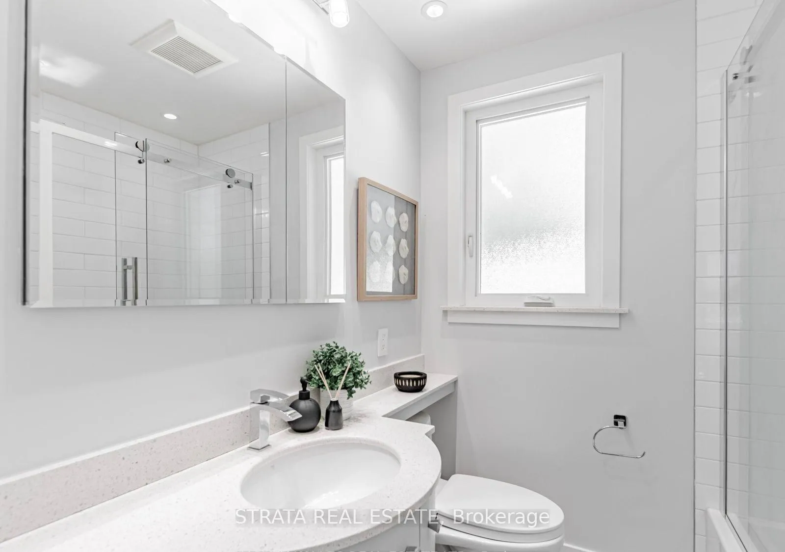 Photo 17 of 47 Notley Place, Toronto, O'Connor-Parkview — HOMEH