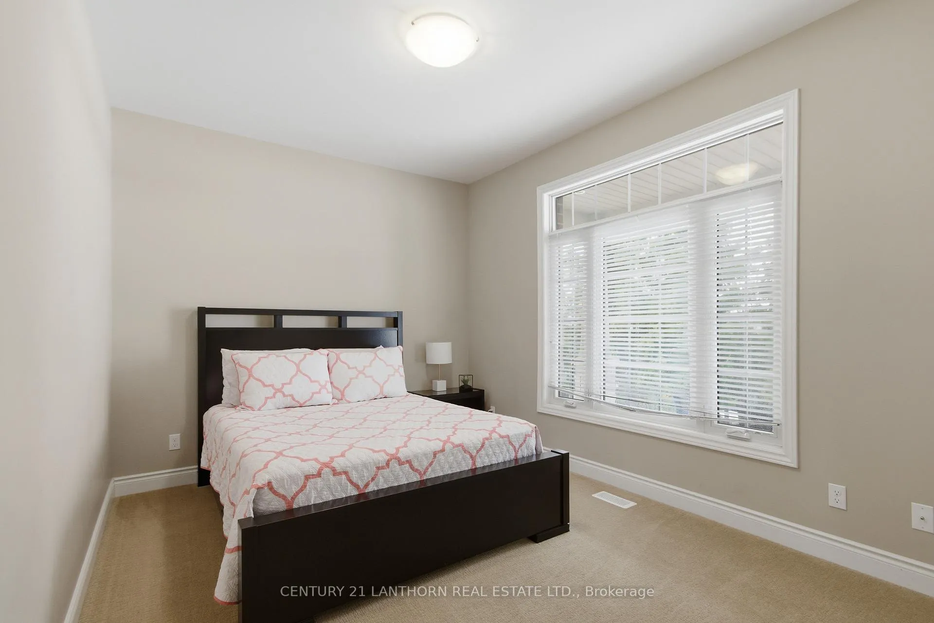 Photo 13 of 2 Stonecrest Boulevard, Quinte West, Sidney Ward — HOMEH