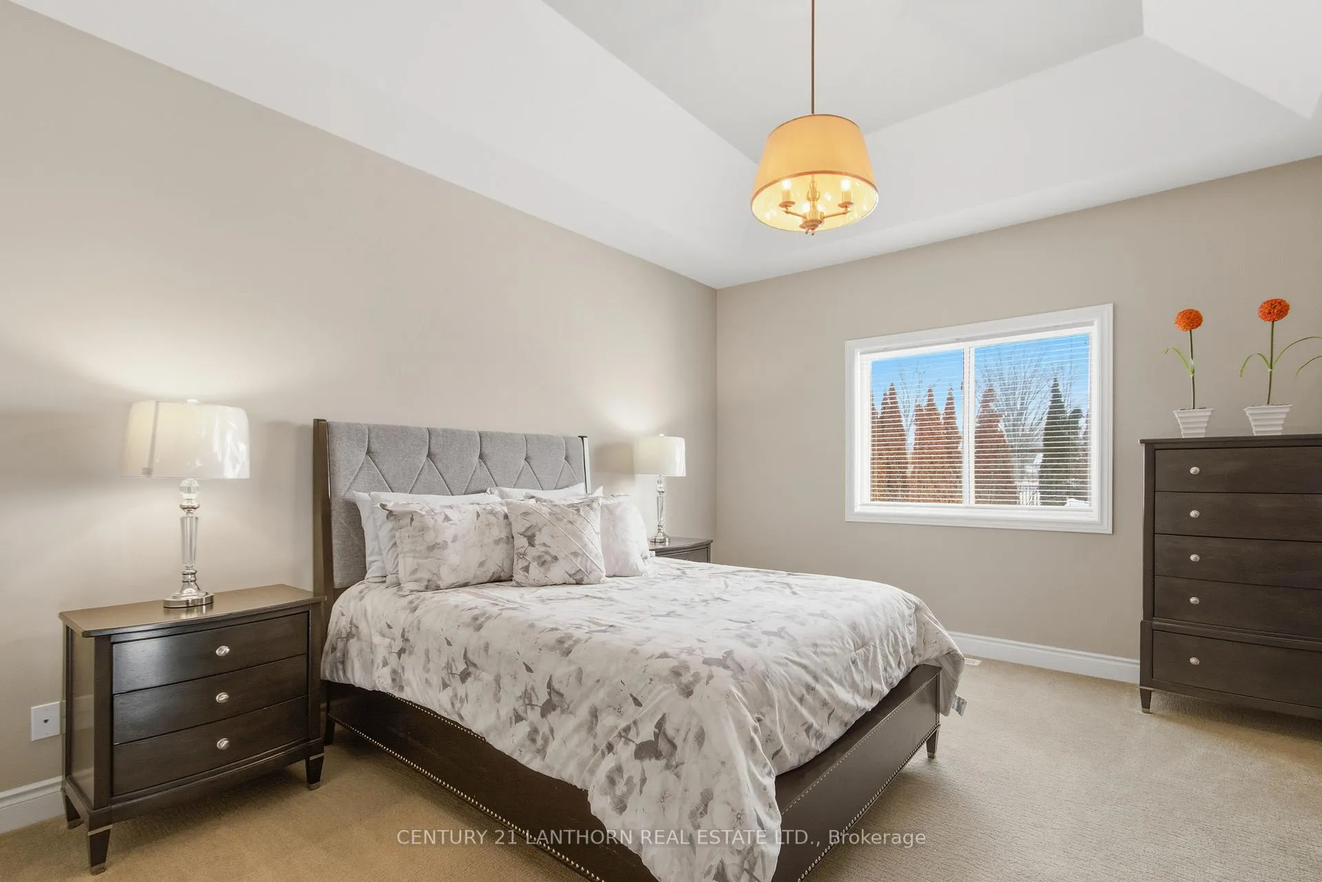 Photo 15 of 2 Stonecrest Boulevard, Quinte West, Sidney Ward — HOMEH