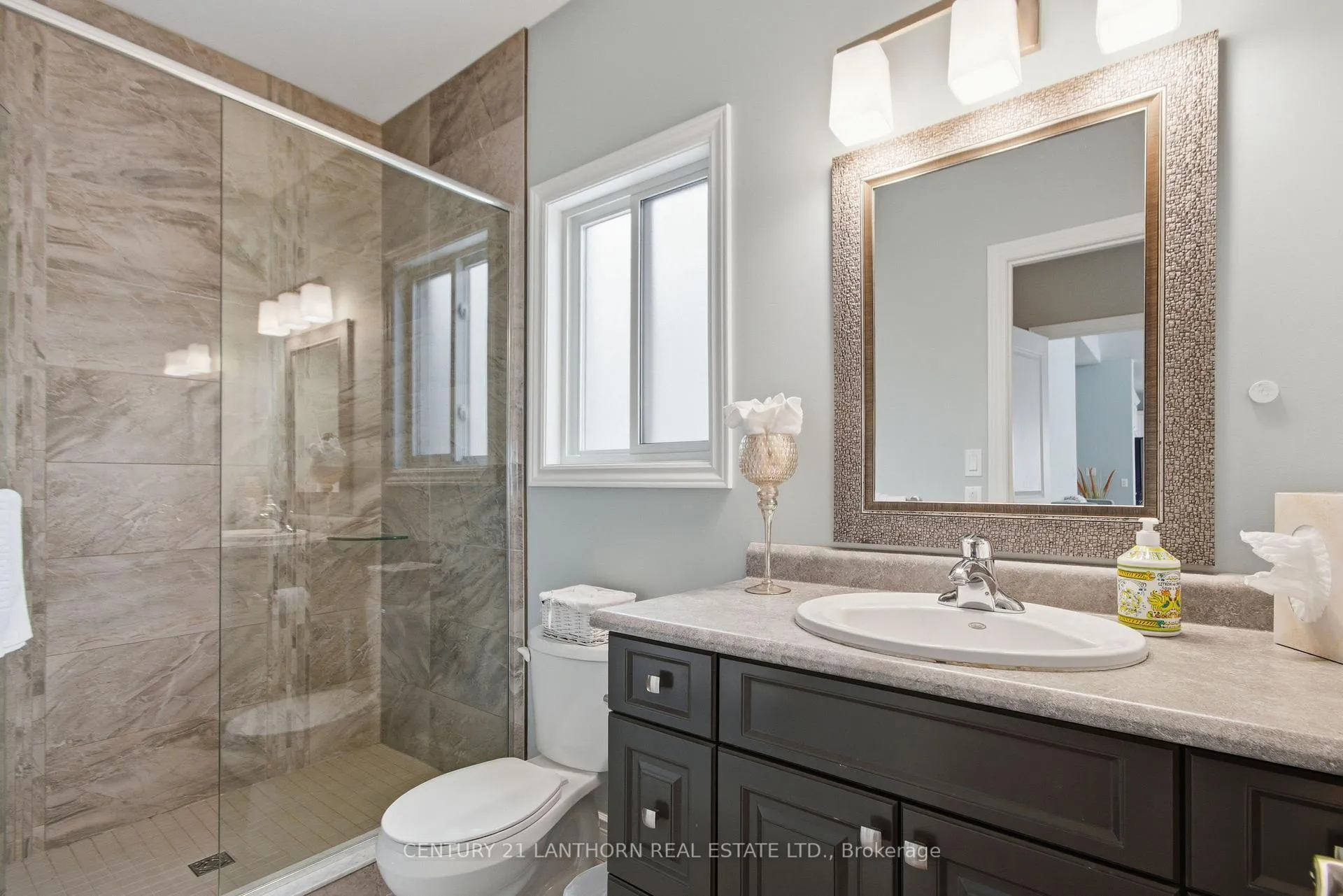 Photo 17 of 2 Stonecrest Boulevard, Quinte West, Sidney Ward — HOMEH