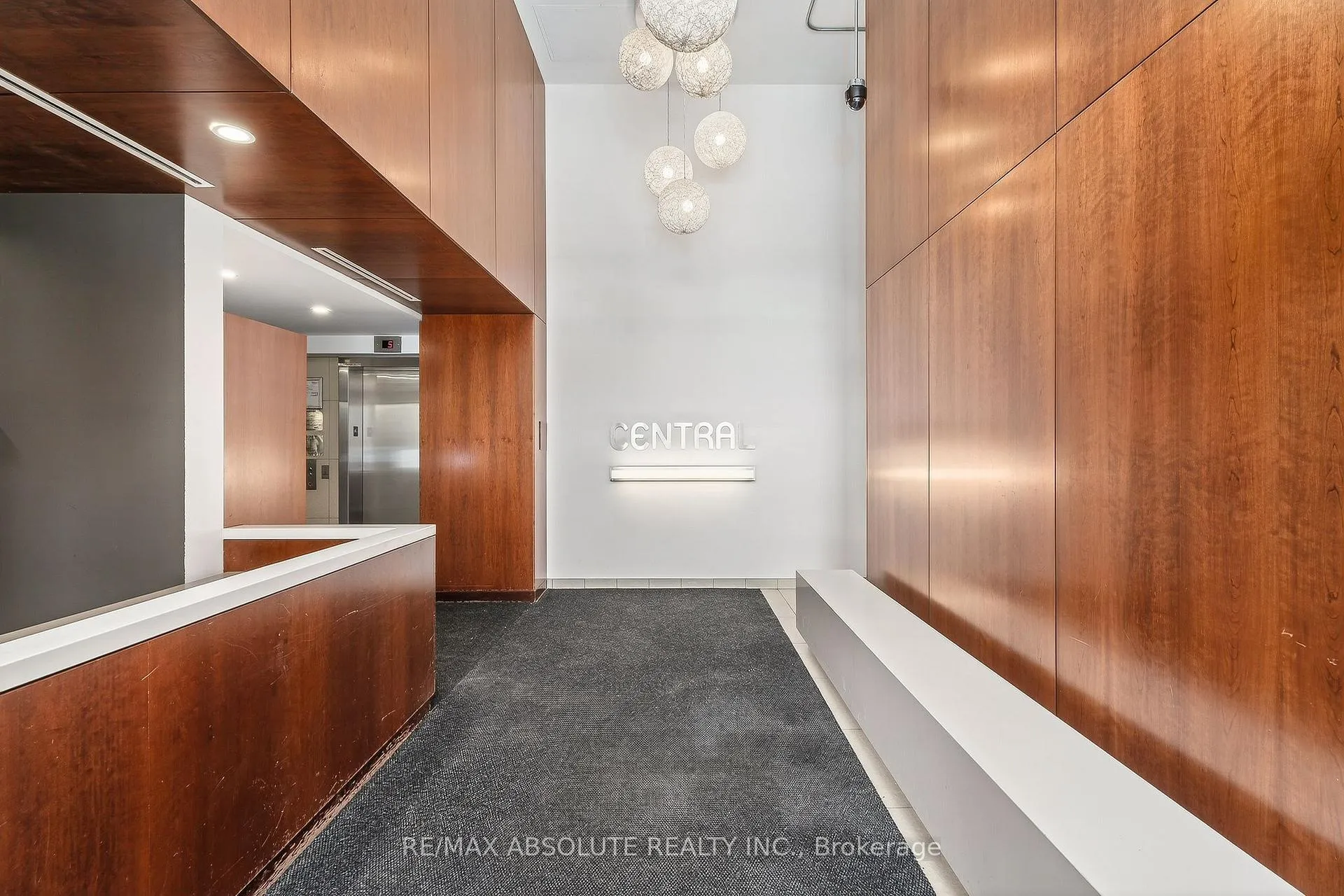 Photo 4 of Unit 906, 354 Gladstone Avenue, Ottawa, Ottawa Centre — HOMEH
