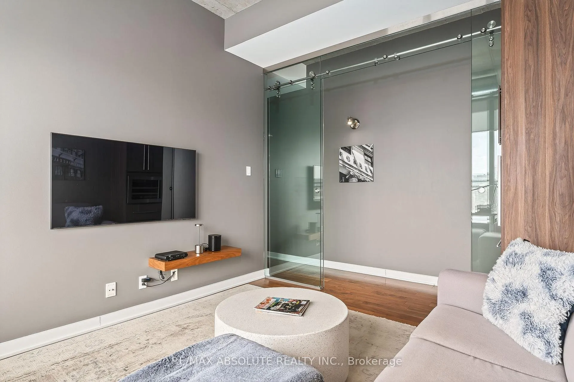 Photo 33 of Unit 906, 354 Gladstone Avenue, Ottawa, Ottawa Centre — HOMEH