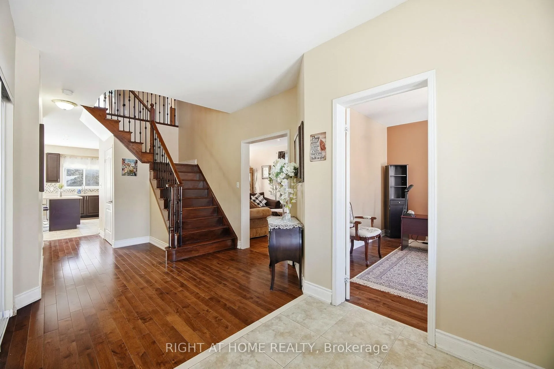 Photo 6 of 2325 Bridle Road, Oshawa, Windfields — HOMEH
