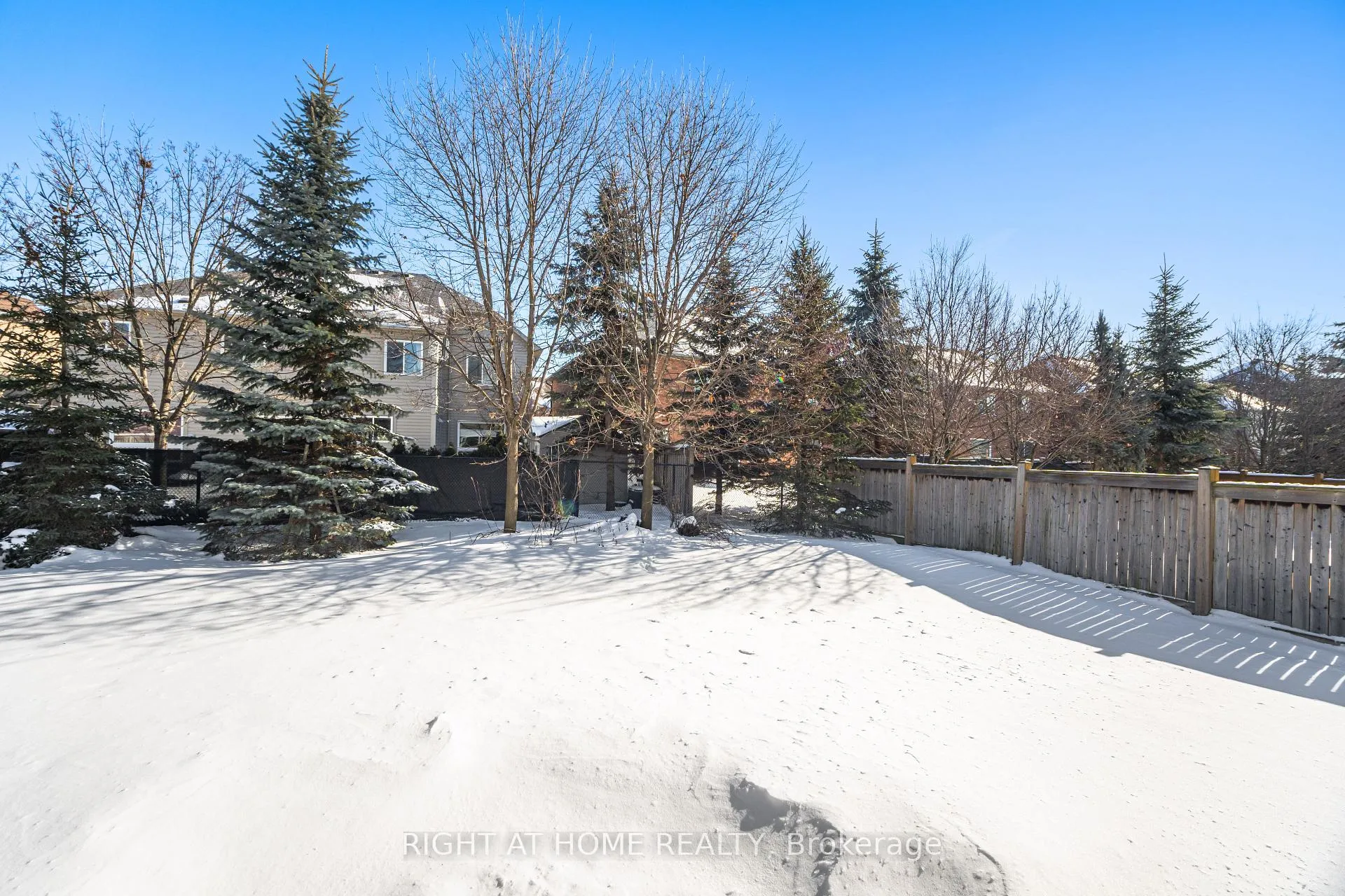 Photo 43 of 2325 Bridle Road, Oshawa, Windfields — HOMEH