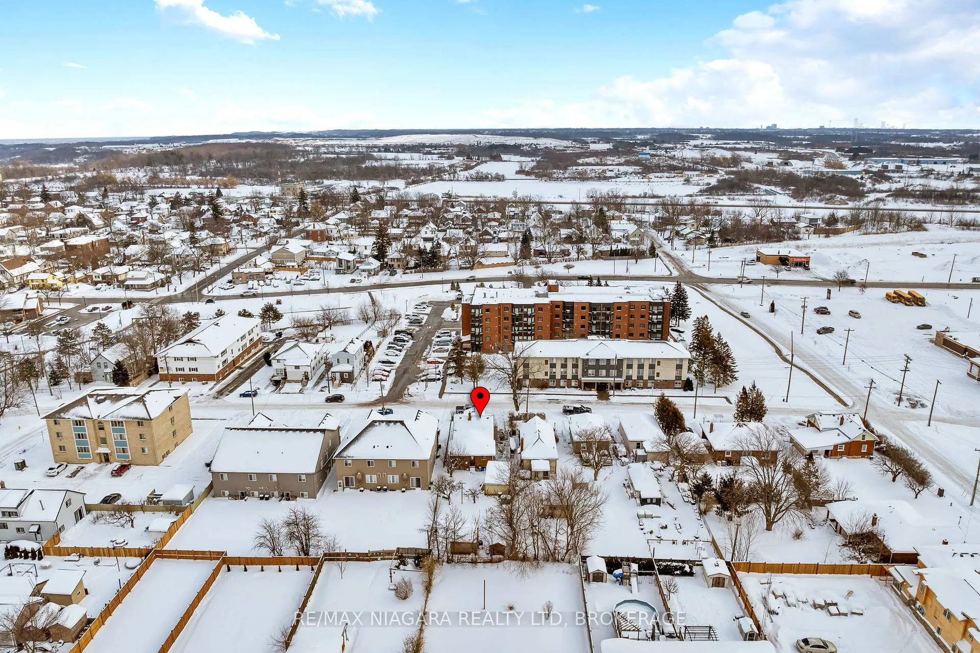 Photo 29 of 11 Cleveland Street, Thorold, Thorold Downtown — HOMEH