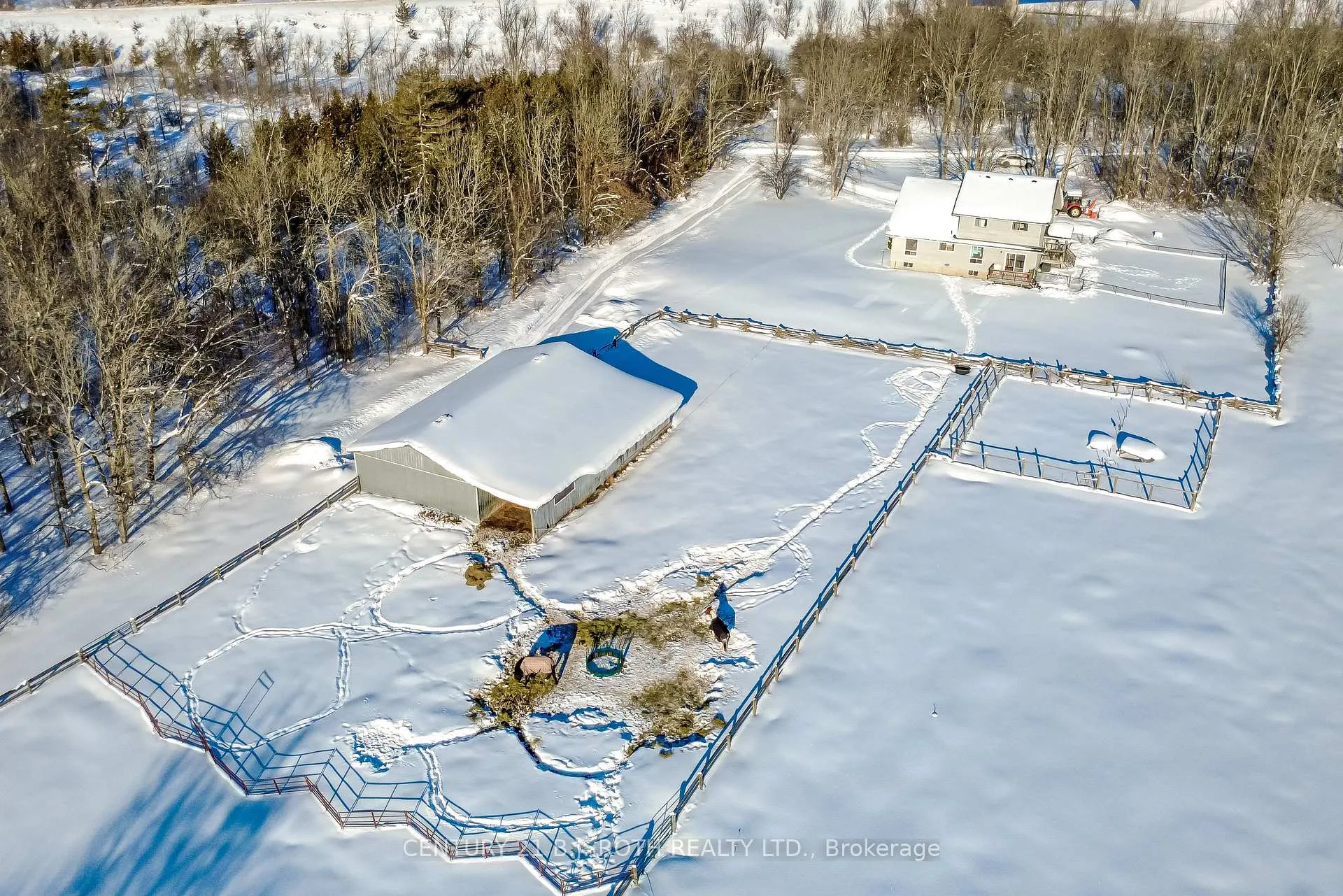 Photo 8 of 11256 12 Highway, Oro-Medonte, Rural Oro-Medonte — HOMEH