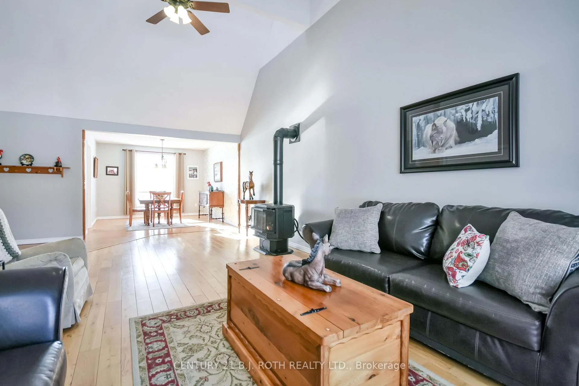 Photo 13 of 11256 12 Highway, Oro-Medonte, Rural Oro-Medonte — HOMEH