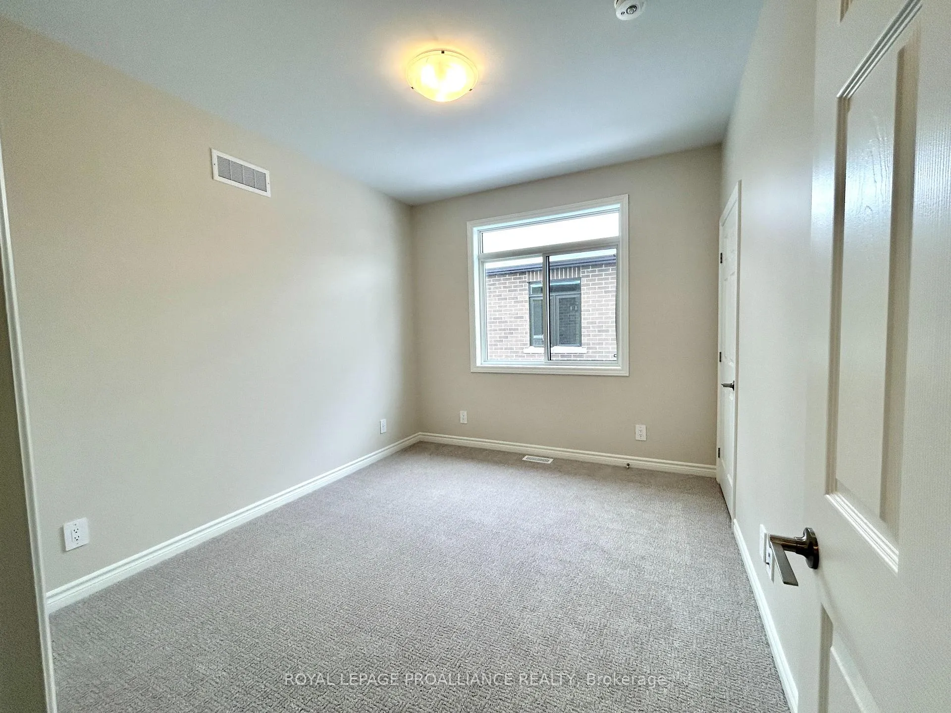 Photo 5 of Unit 19, 99 Cloverleaf Drive, Belleville, Thurlow Ward — HOMEH
