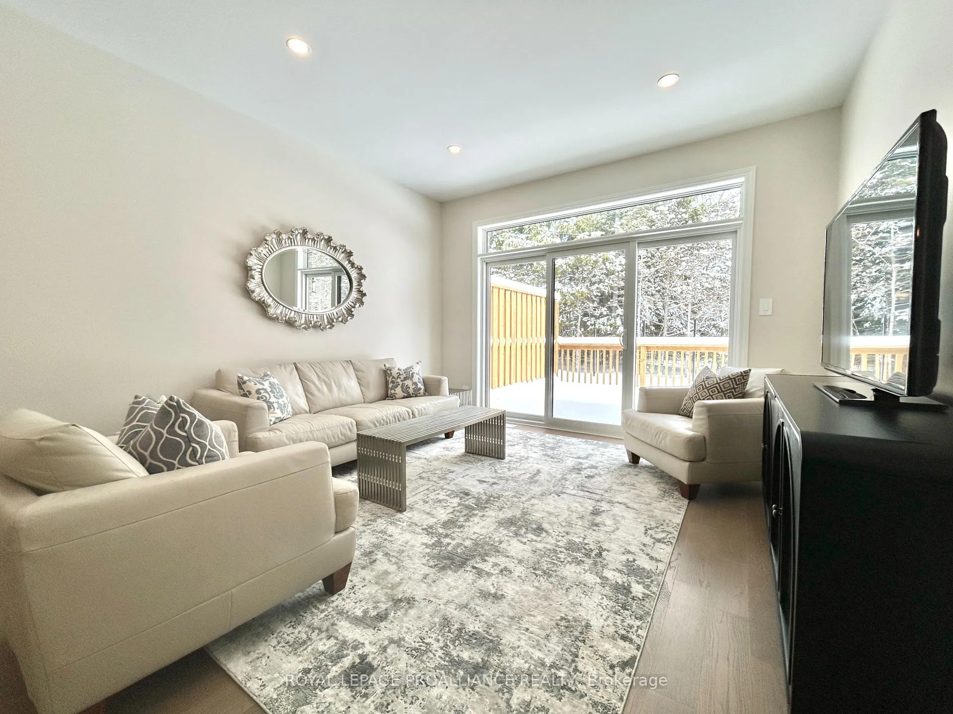 Photo 16 of Unit 19, 99 Cloverleaf Drive, Belleville, Thurlow Ward — HOMEH