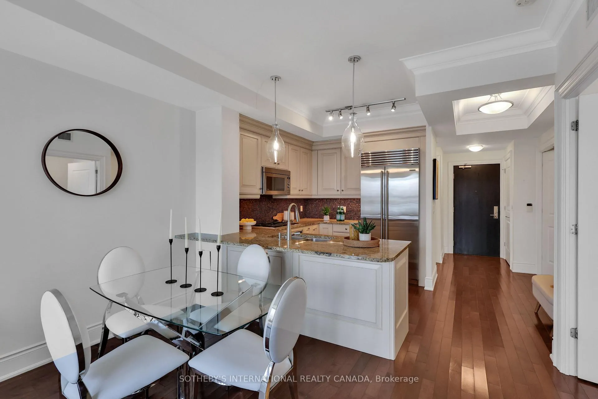 Photo 8 of Unit 410, 1717 Avenue Road, Toronto, Bedford Park-Nortown — HOMEH