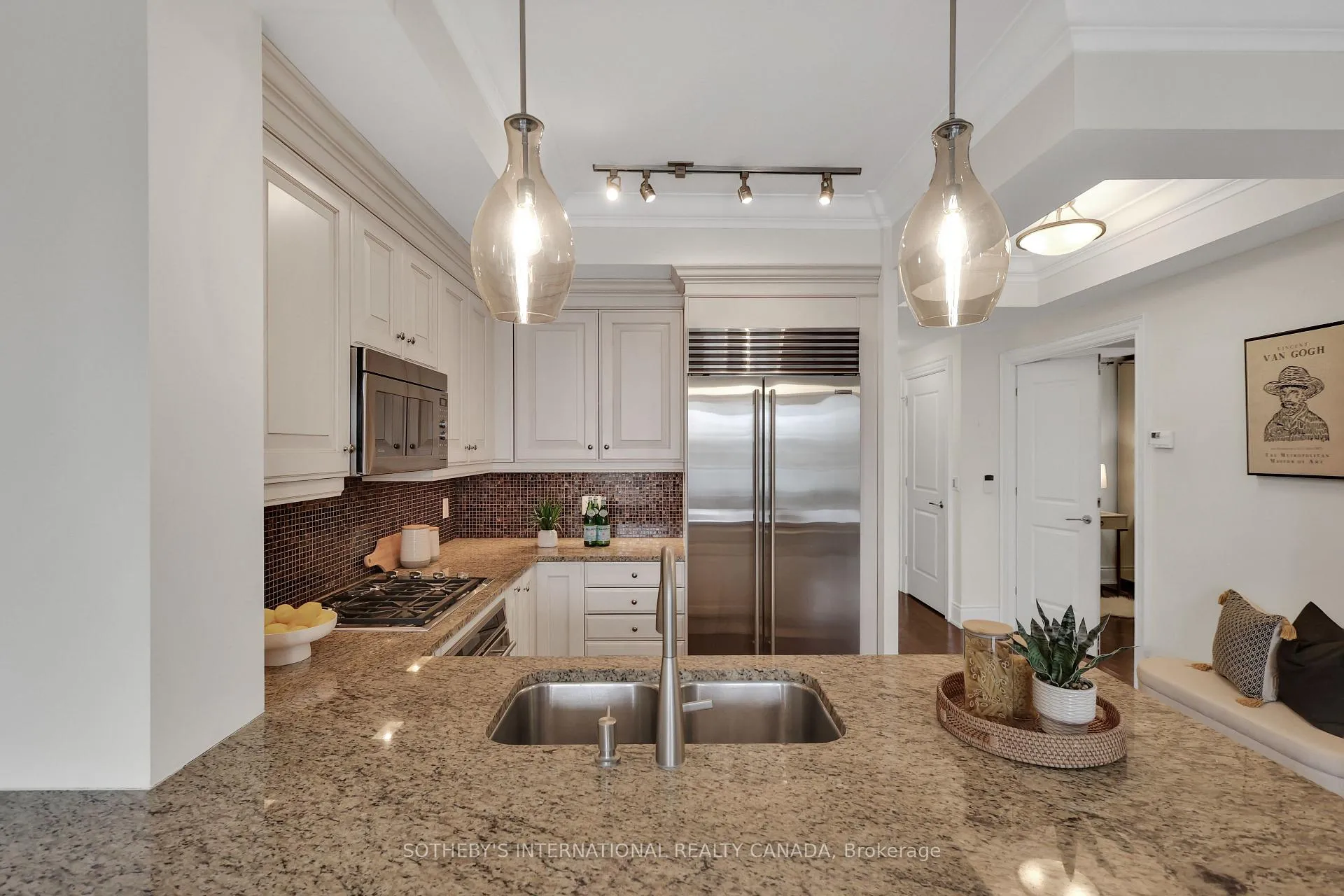 Photo 14 of Unit 410, 1717 Avenue Road, Toronto, Bedford Park-Nortown — HOMEH