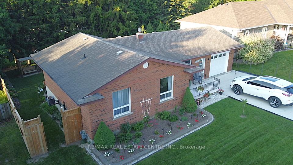 Photo 3 of 30 High Street, Mapleton, Rural Mapleton — HOMEH