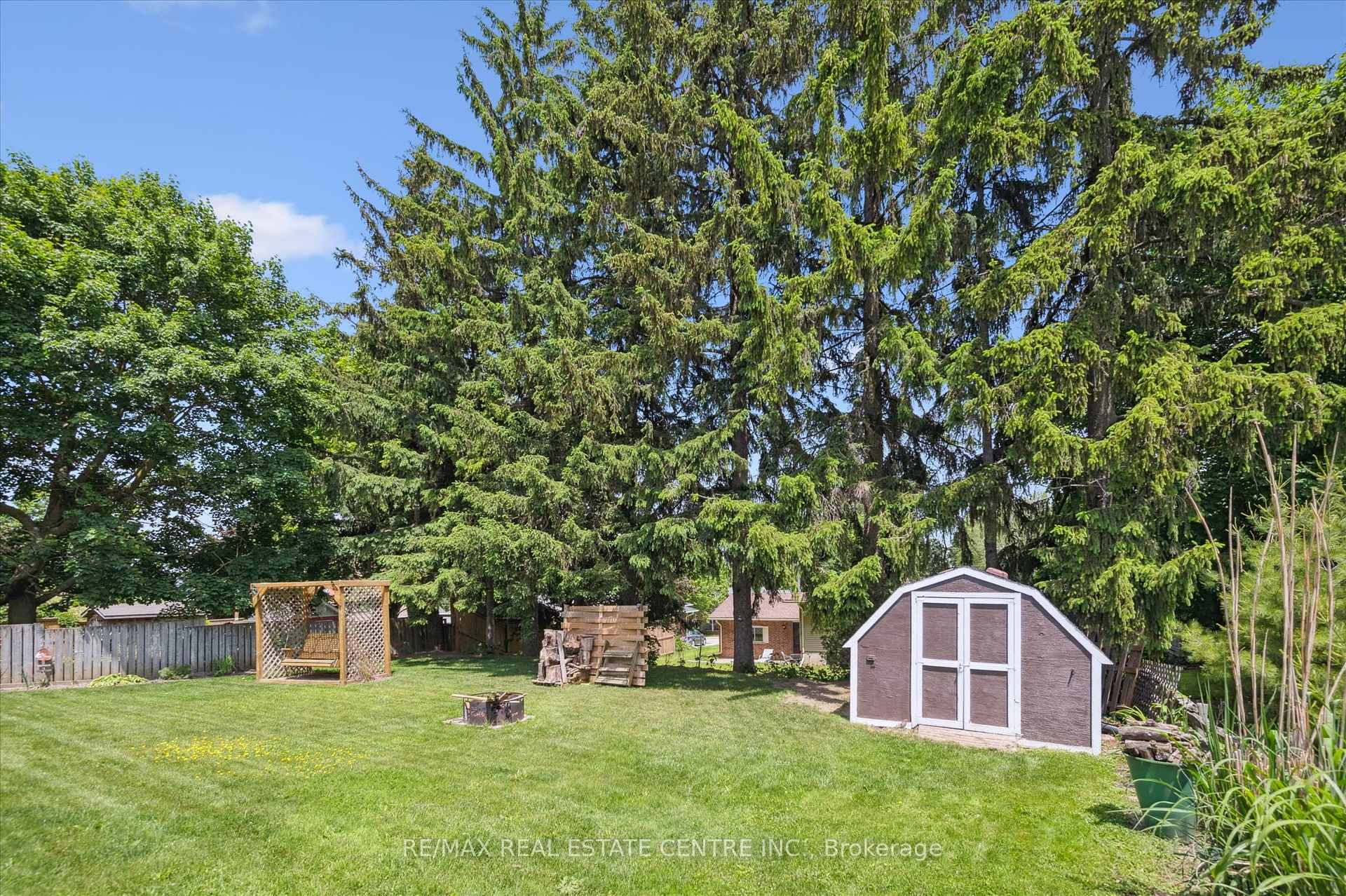 Photo 41 of 30 High Street, Mapleton, Rural Mapleton — HOMEH