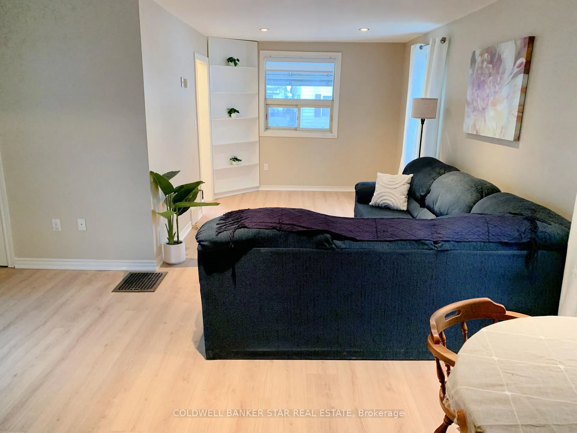 Photo 7 of 14 Antrim Street, St. Thomas — HOMEH