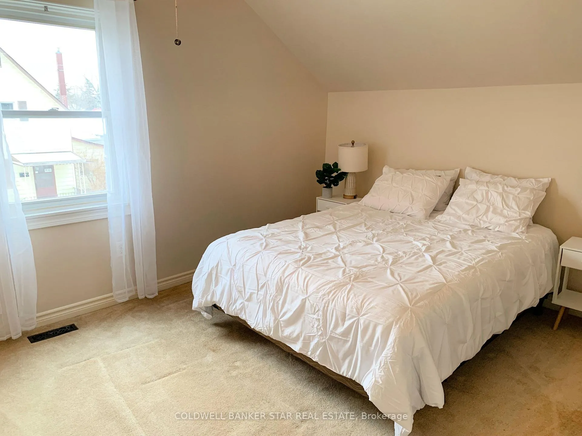 Photo 17 of 14 Antrim Street, St. Thomas — HOMEH