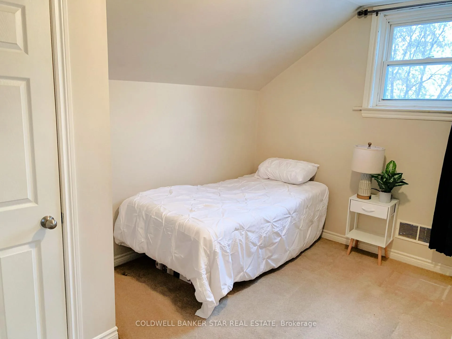 Photo 19 of 14 Antrim Street, St. Thomas — HOMEH
