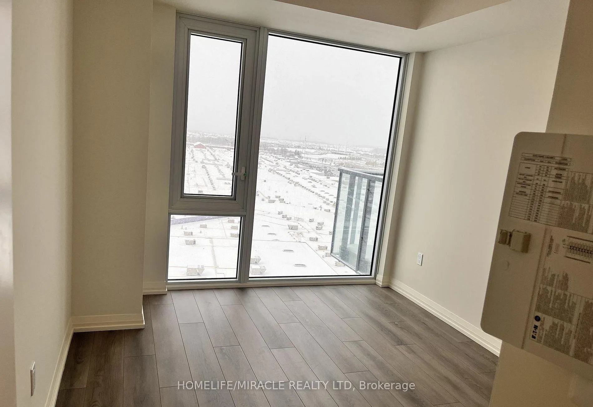 Photo 12 of Unit 1407, 27 Korda Gate, Vaughan, Vellore Village — HOMEH