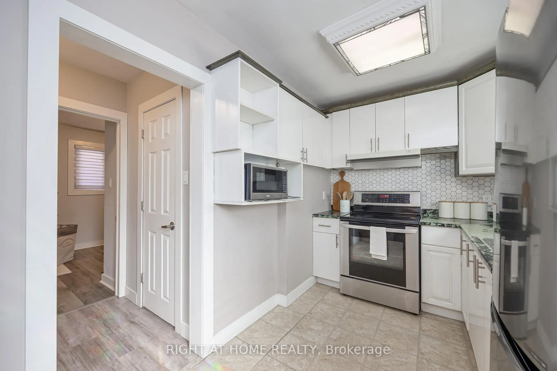 Photo 12 of 15 Division Street, Cramahe, Colborne — HOMEH