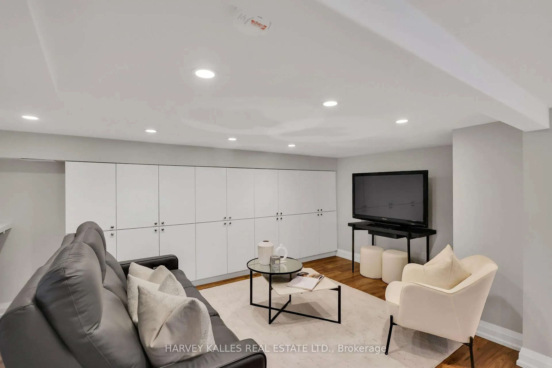 Photo 23 of 50 Elm Road, Toronto, Lawrence Park North — HOMEH