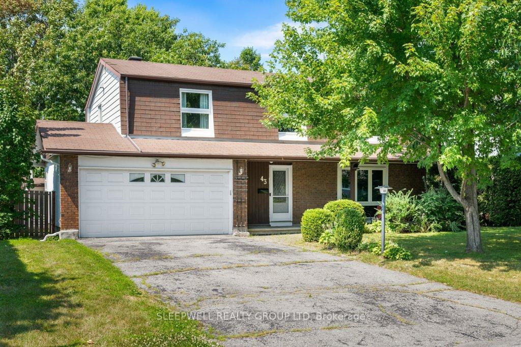 Photo 2 of 43 Parkglen Drive, Ottawa, Meadowlands/St. Claire Gardens — HOMEH