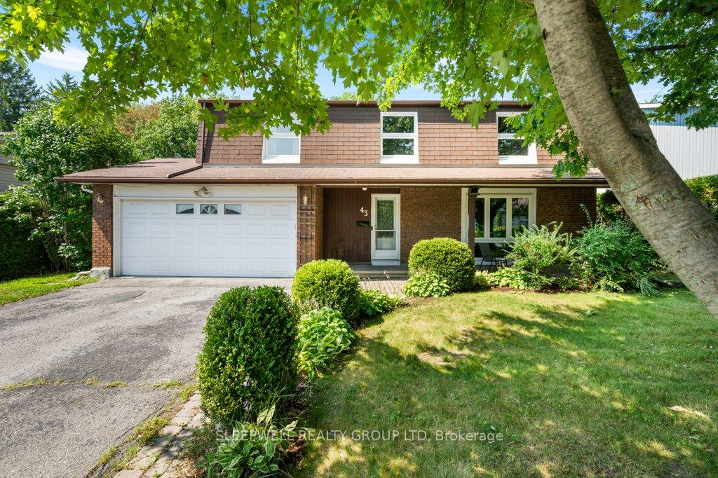 Photo 4 of 43 Parkglen Drive, Ottawa, Meadowlands/St. Claire Gardens — HOMEH