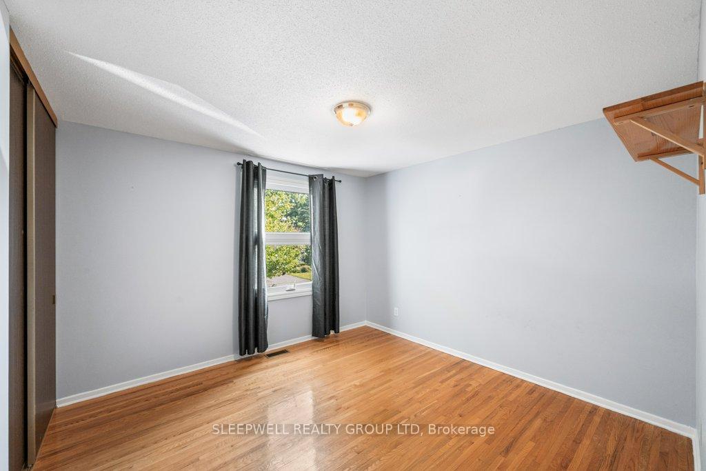 Photo 31 of 43 Parkglen Drive, Ottawa, Meadowlands/St. Claire Gardens — HOMEH