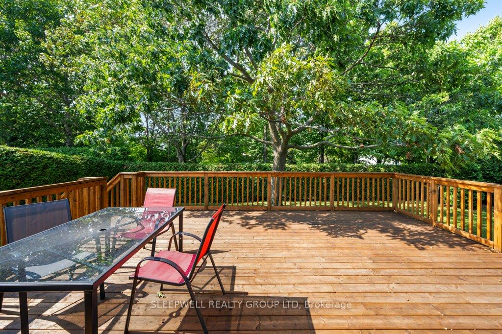 Photo 38 of 43 Parkglen Drive, Ottawa, Meadowlands/St. Claire Gardens — HOMEH