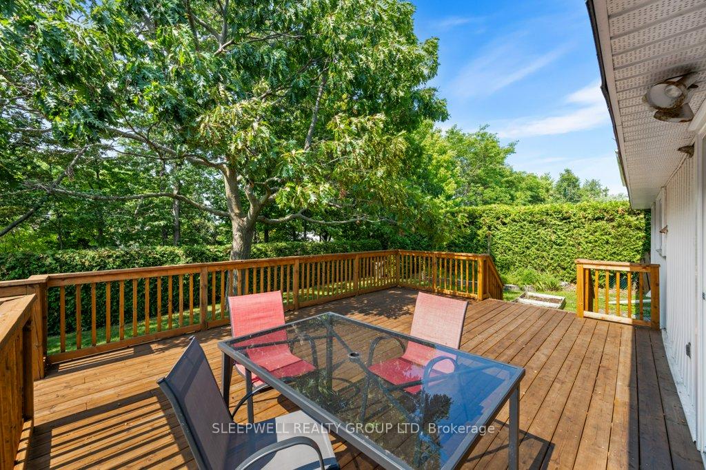 Photo 39 of 43 Parkglen Drive, Ottawa, Meadowlands/St. Claire Gardens — HOMEH