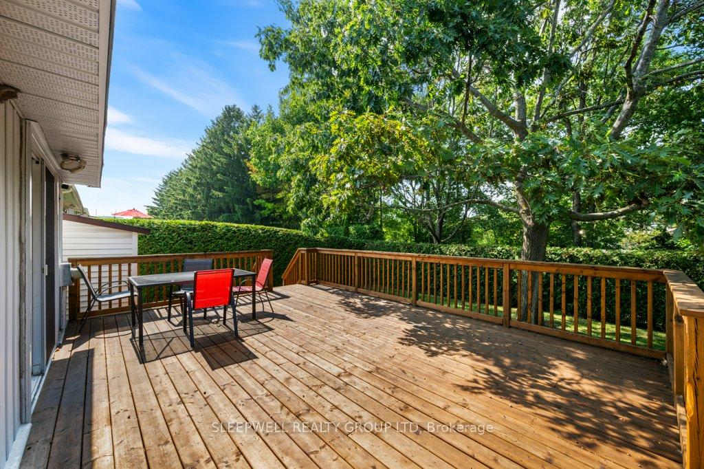Photo 40 of 43 Parkglen Drive, Ottawa, Meadowlands/St. Claire Gardens — HOMEH