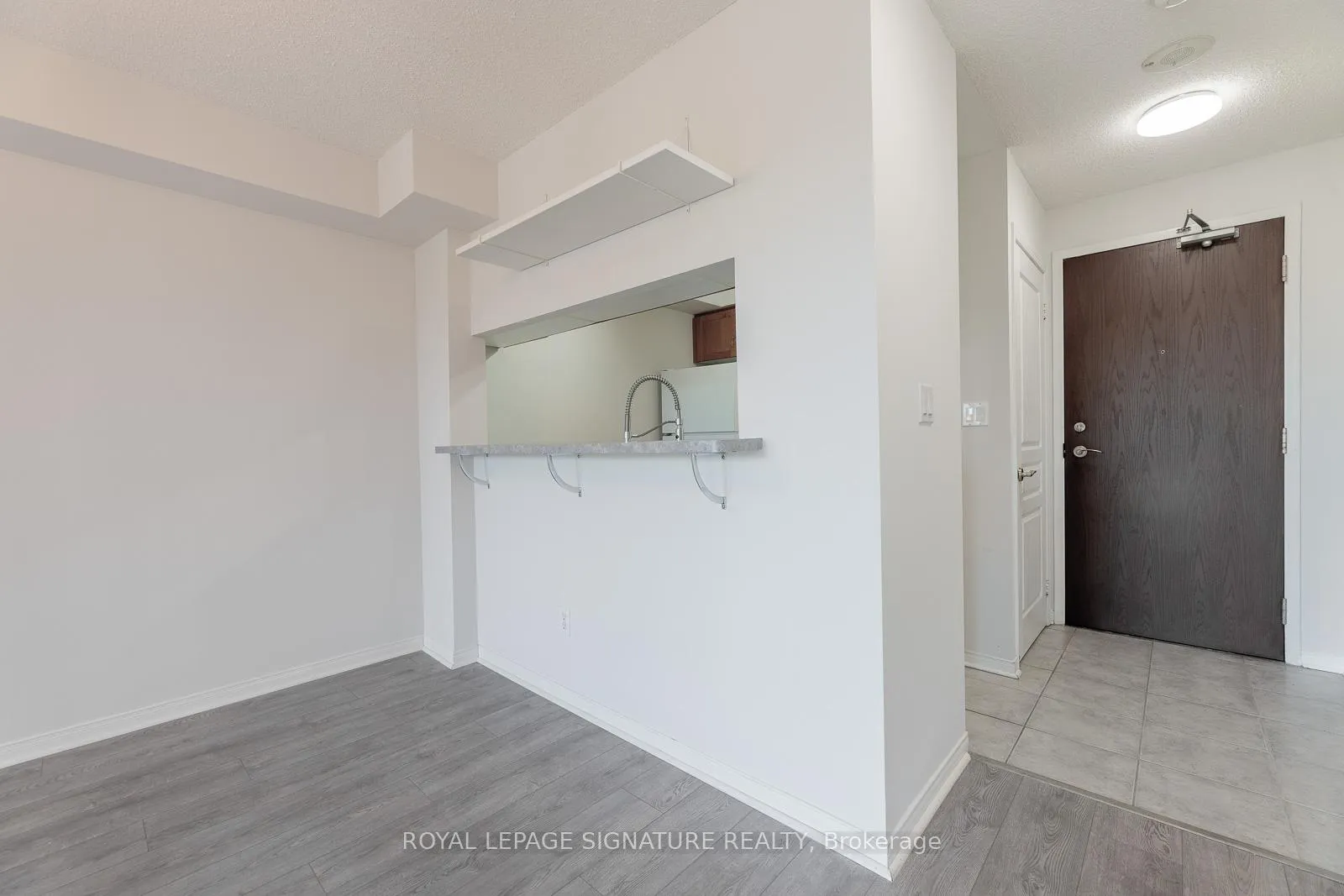 Photo 6 of Unit 317, 1733 Queen Street E, Toronto, The Beaches — HOMEH