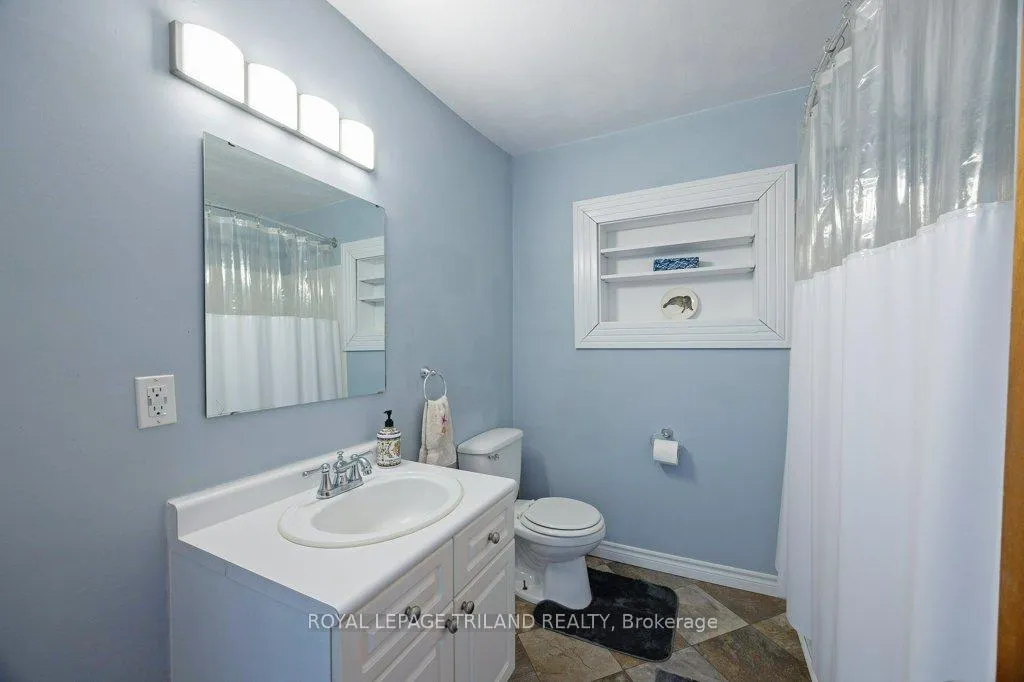 Photo 20 of 46309 Sparta Line, Central Elgin, Sparta — HOMEH