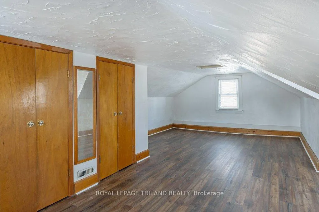 Photo 22 of 46309 Sparta Line, Central Elgin, Sparta — HOMEH