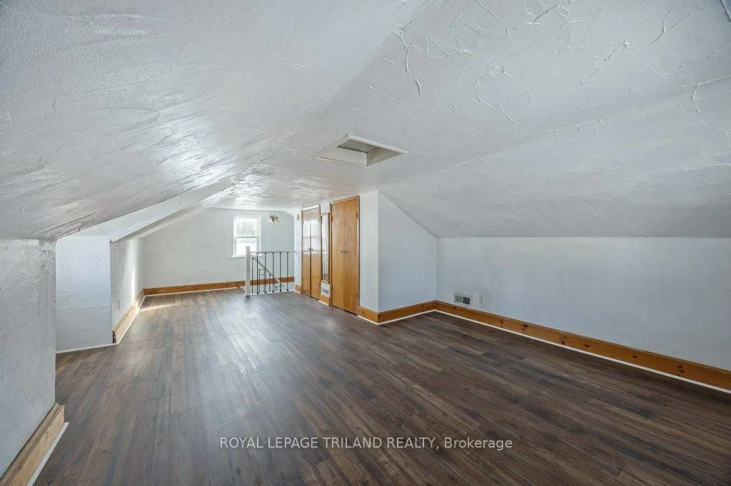 Photo 24 of 46309 Sparta Line, Central Elgin, Sparta — HOMEH