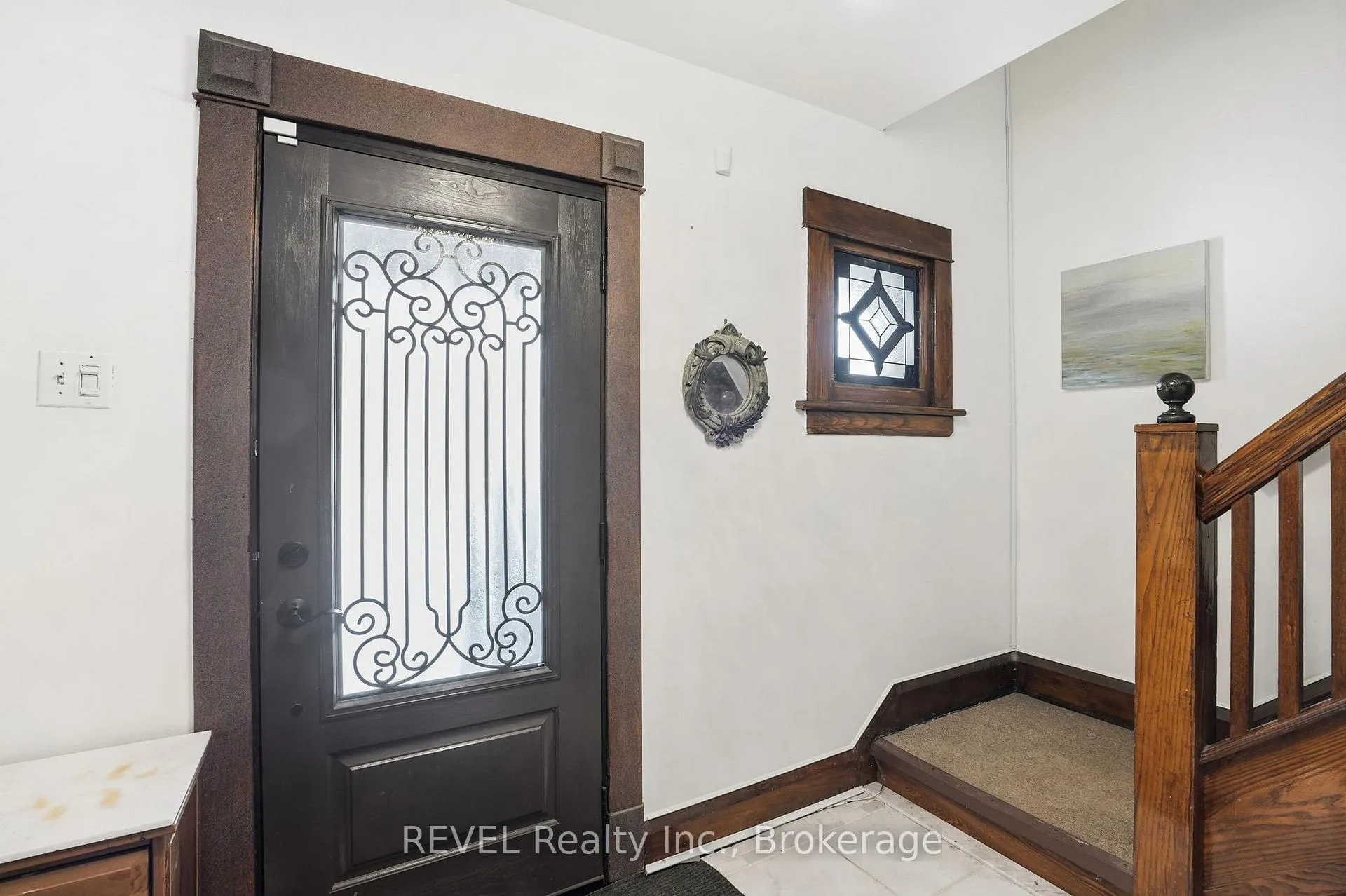 Photo 7 of 4908 Simcoe Street, Niagara Falls, Cherrywood — HOMEH