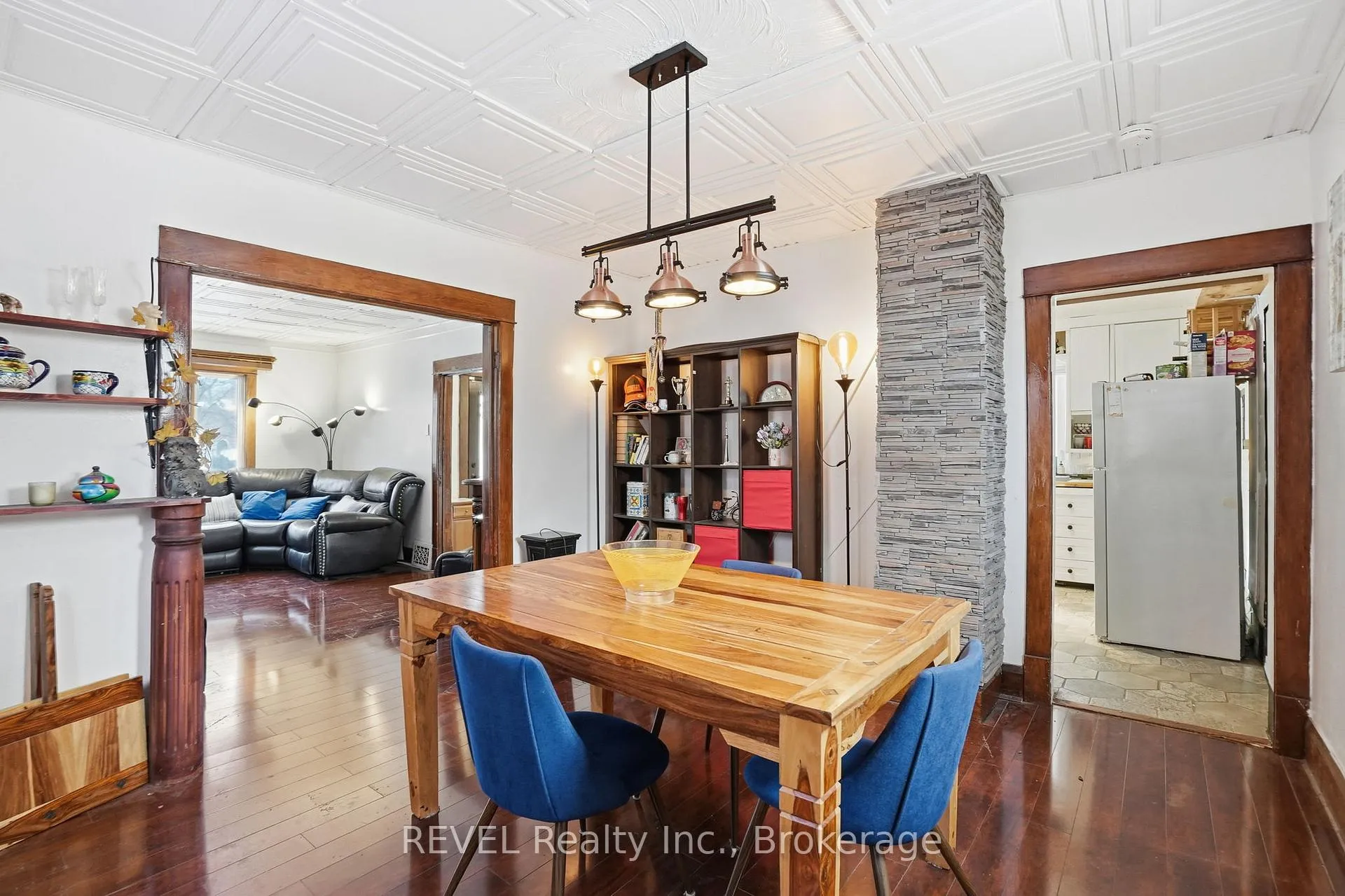 Photo 12 of 4908 Simcoe Street, Niagara Falls, Cherrywood — HOMEH