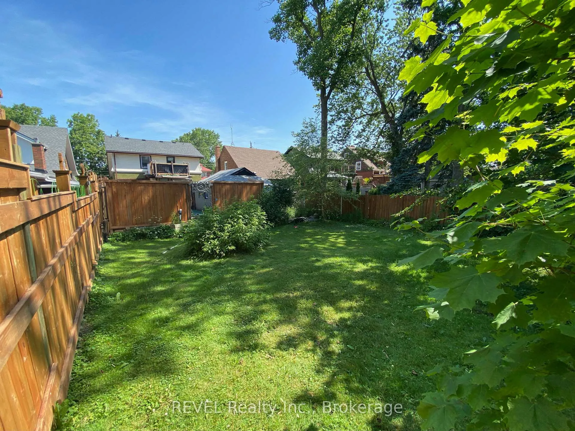 Photo 49 of 4908 Simcoe Street, Niagara Falls, Cherrywood — HOMEH