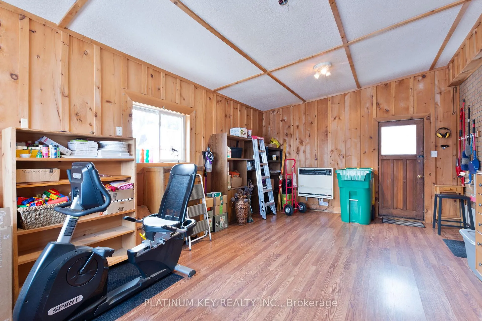Photo 22 of 237A Stella Avenue, Southwest Middlesex, Glencoe — HOMEH