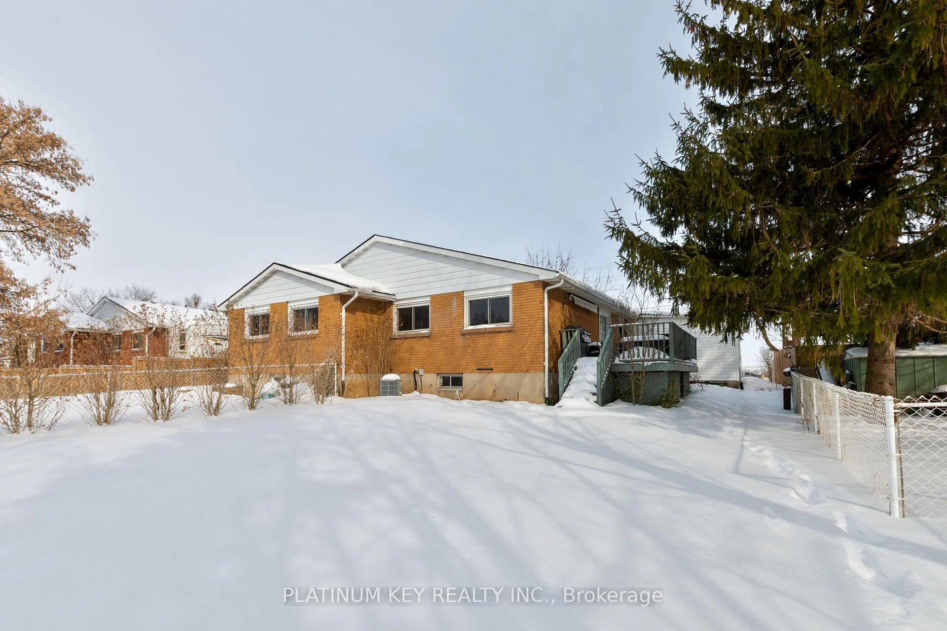 Photo 26 of 237A Stella Avenue, Southwest Middlesex, Glencoe — HOMEH