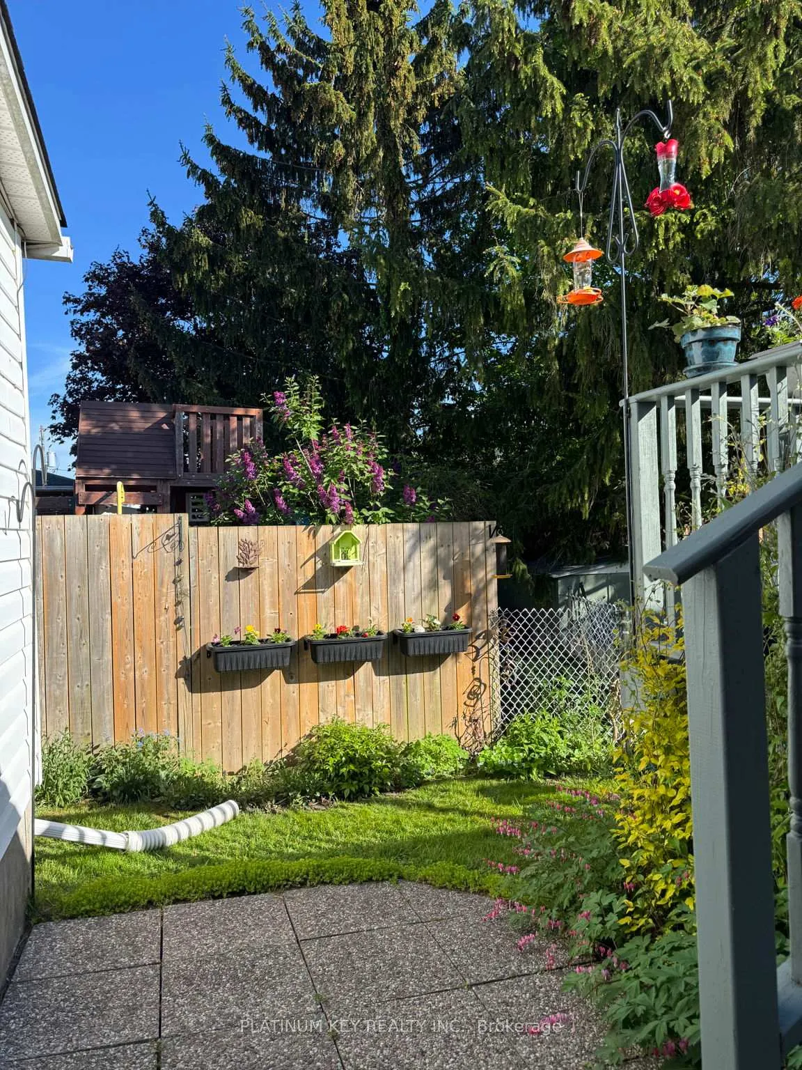 Photo 33 of 237A Stella Avenue, Southwest Middlesex, Glencoe — HOMEH