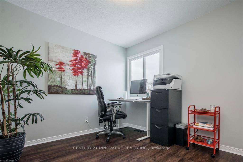 Photo 21 of 625 Walters Street, Kingston, Kingston East (Incl Barret Crt) — HOMEH