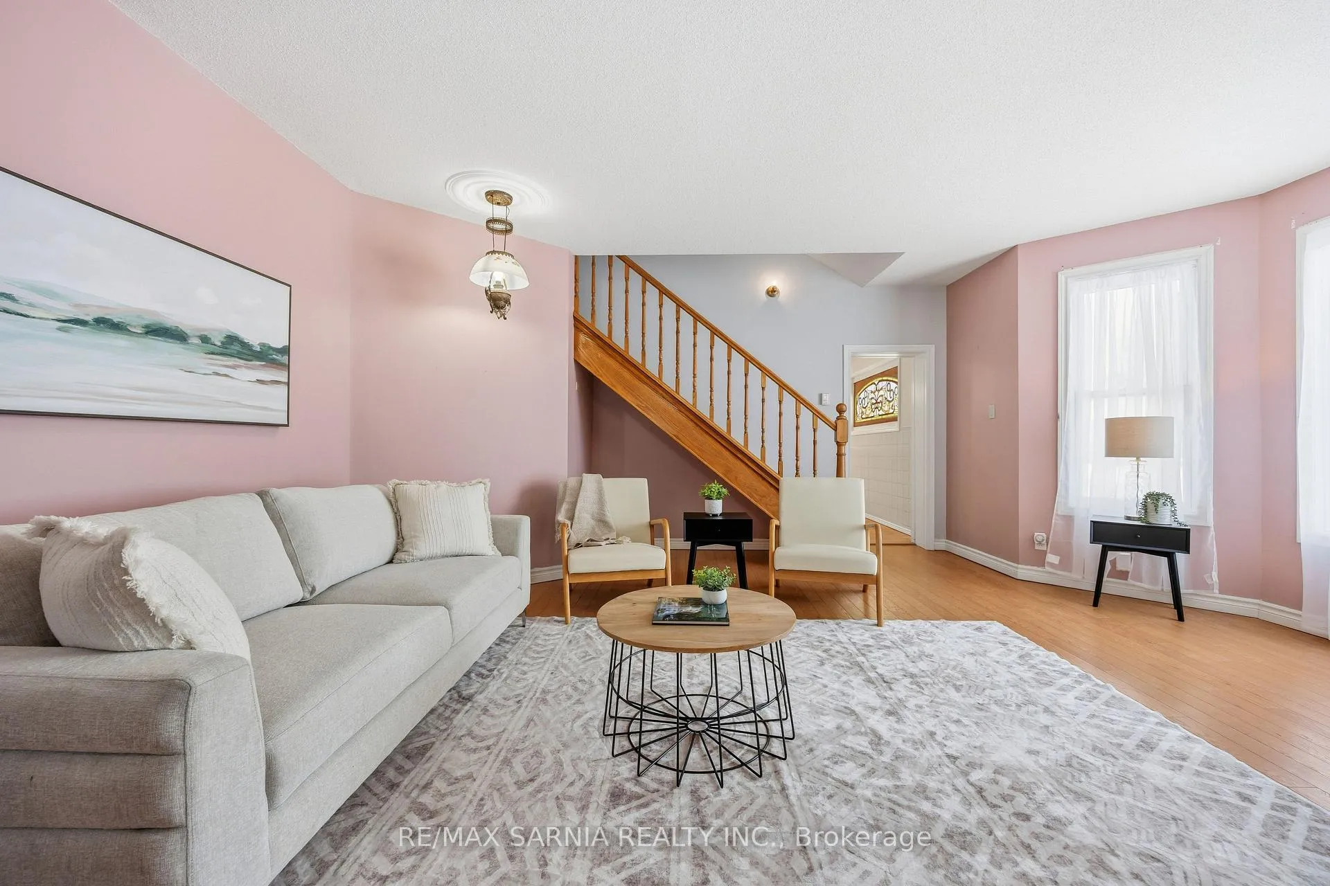 Photo 6 of 216 Vidal Street S, Sarnia — HOMEH